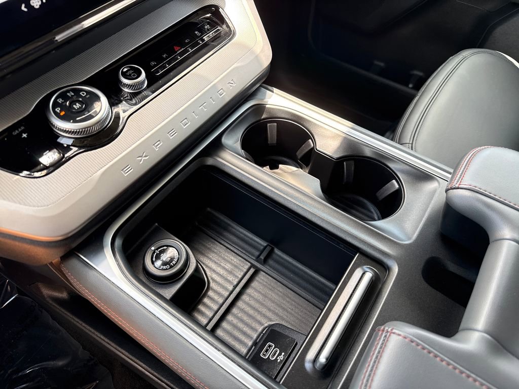 Certified 2025 Ford Expedition Max Active RWD image 23