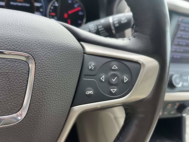 Used 2017 GMC Acadia Denali w/ Technology Package AWD/4WD image 25