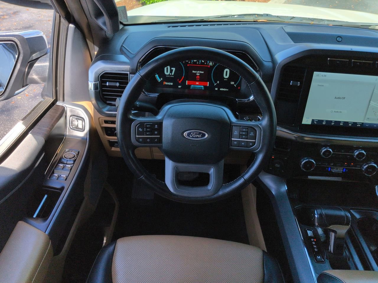 Certified 2023 Ford F150 Lariat w/ Equipment Group 502A High image 15