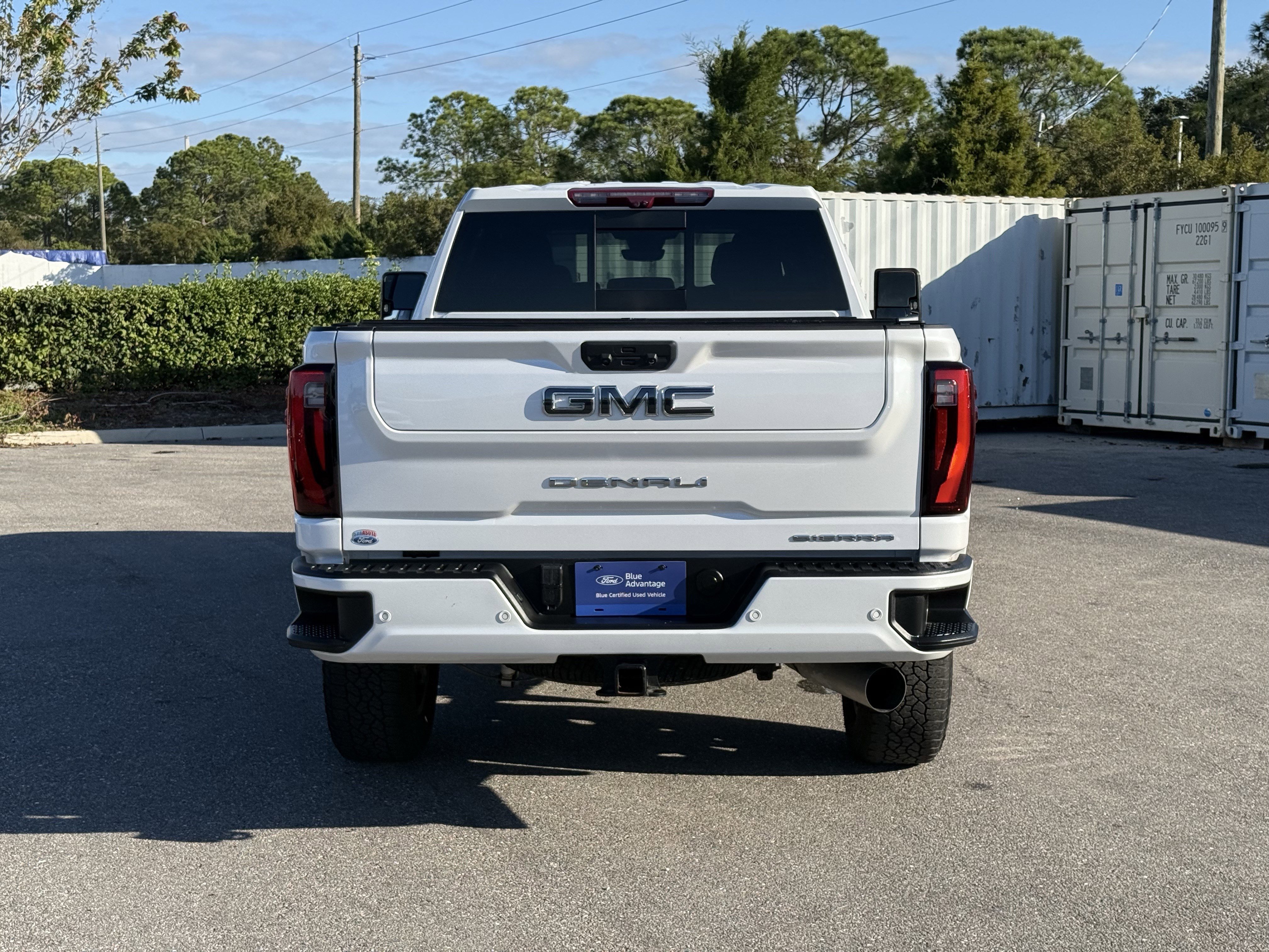 Used 2024 GMC Sierra 2500 Denali Ultimate image 5