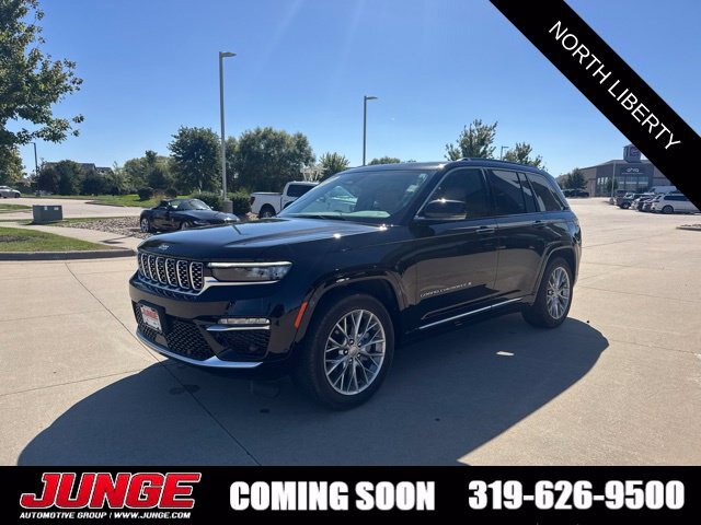 Used 2024 Jeep Grand Cherokee Summit AWD/4WD image 3