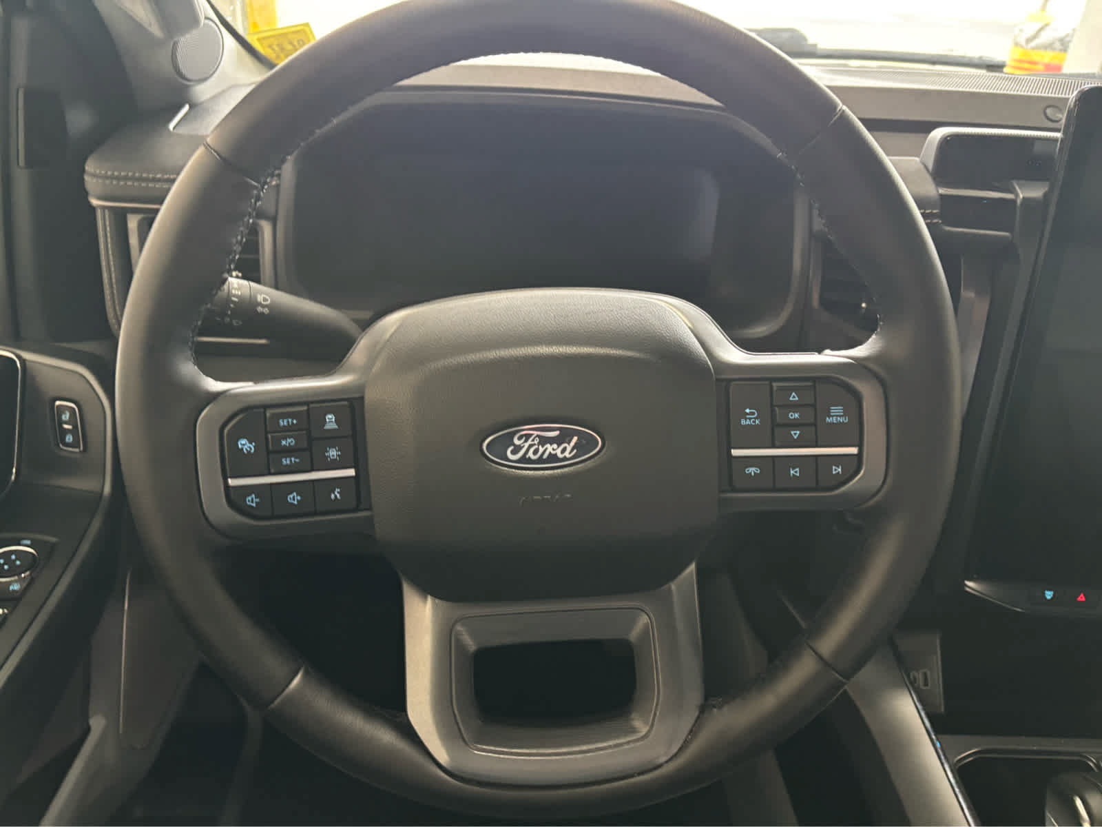 Certified 2025 Ford F150 Lightning Flash AWD/4WD image 8