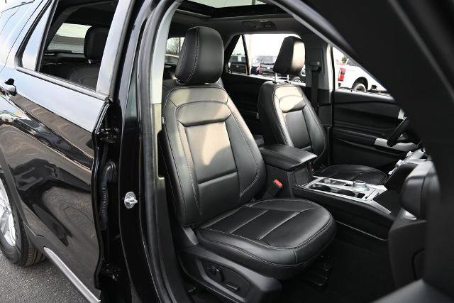 Certified 2023 Ford Explorer XLT w/ Equipment Group 202A image 23