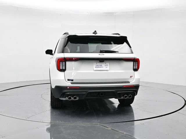 Certified 2025 Ford Explorer ST w/ Sun And Sound Package AWD/4WD image 8