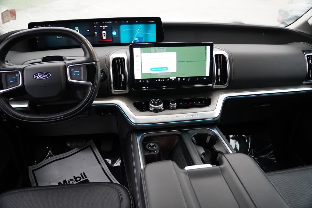 Certified 2025 Ford Expedition Max Platinum AWD/4WD image 22