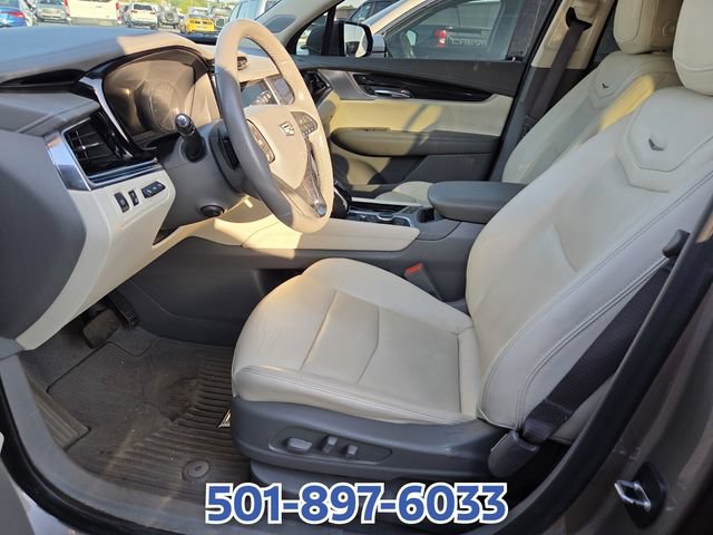 Used 2022 Cadillac XT6 Premium Luxury w/ Technology Package FWD image 10