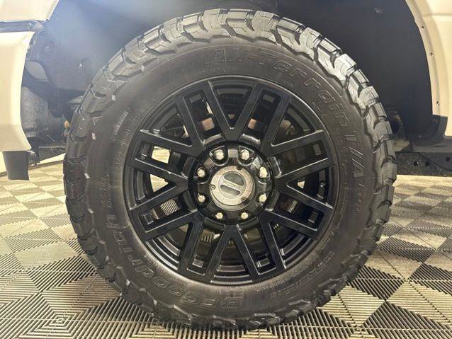 Certified 2020 Ford F350 Lariat AWD/4WD image 10