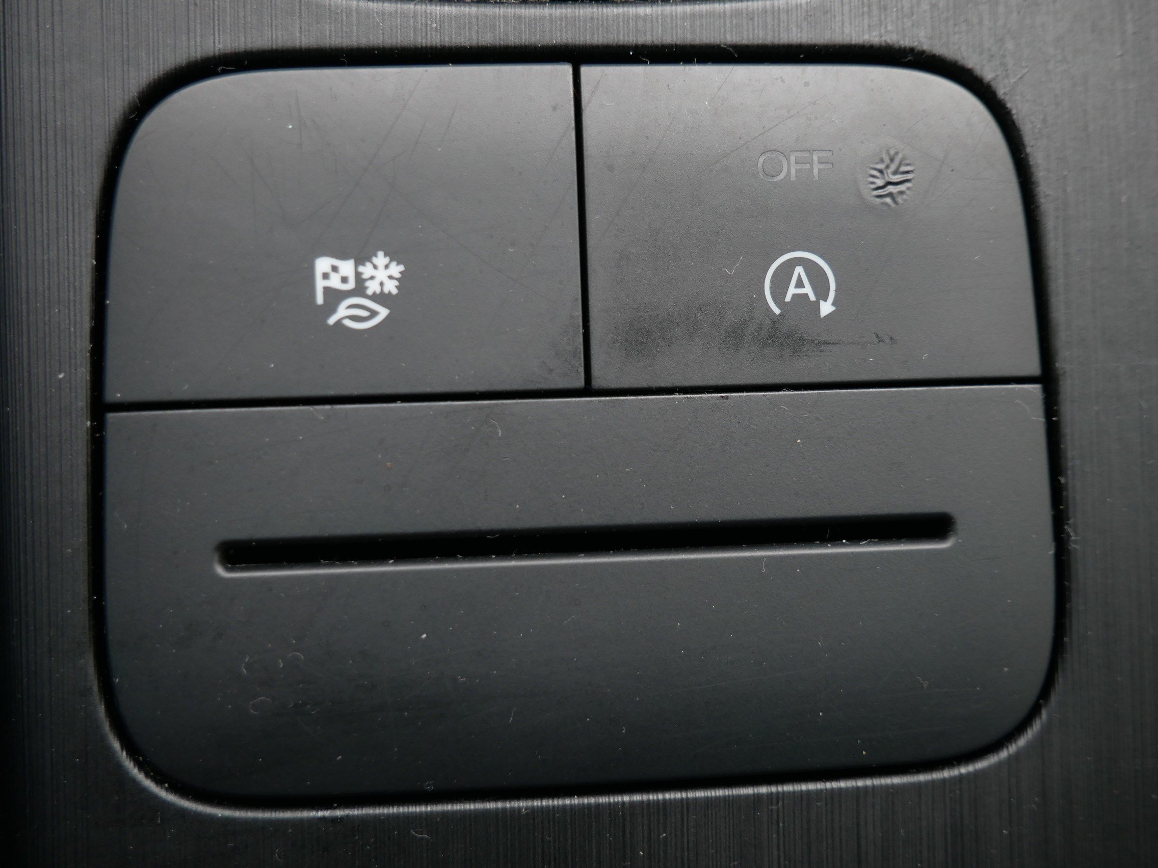 Certified 2024 Ford Escape Active AWD/4WD image 30