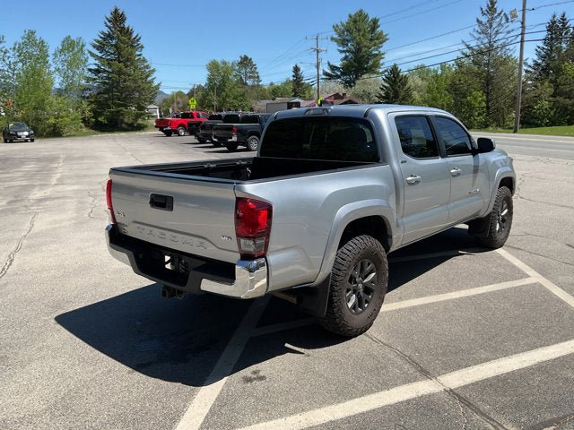 Used 2022 Toyota Tacoma SR5 AWD/4WD image 7
