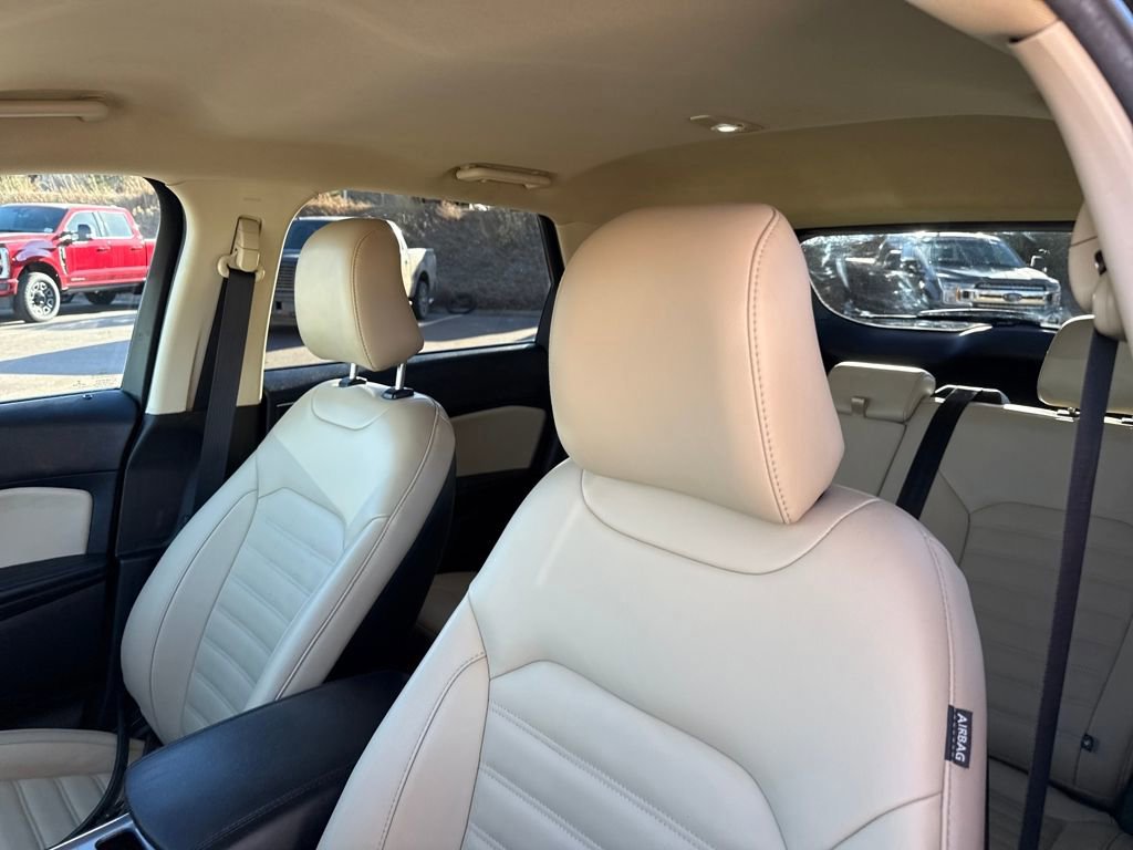 Certified 2021 Ford Edge SEL w/ Cargo Accessory Package image 13