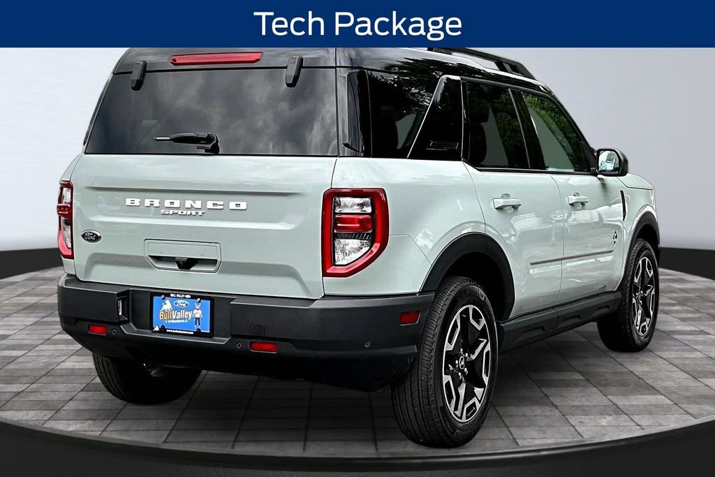Certified 2024 Ford Bronco Sport Outer Banks w/ Tech Package AWD/4WD image 6