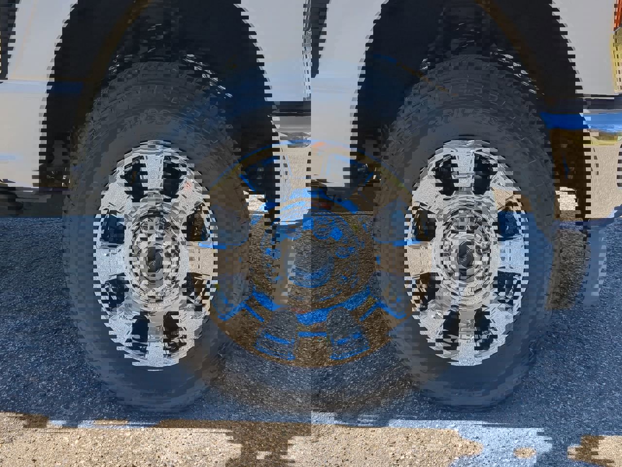 Certified 2025 Ford F350 King Ranch w/ Chrome Package image 9