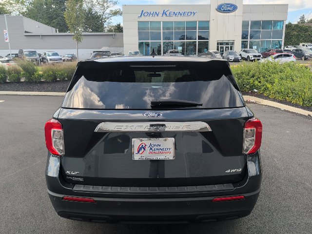 Certified 2023 Ford Explorer XLT AWD/4WD image 5