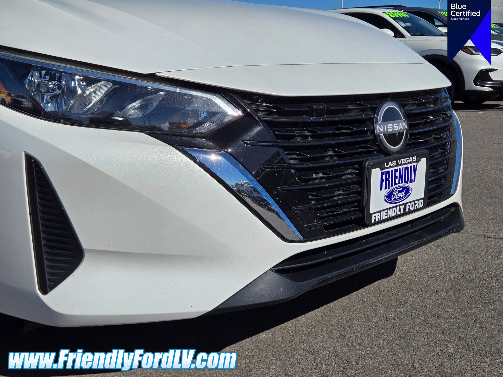 Used 2024 Nissan Sentra SV FWD image 2