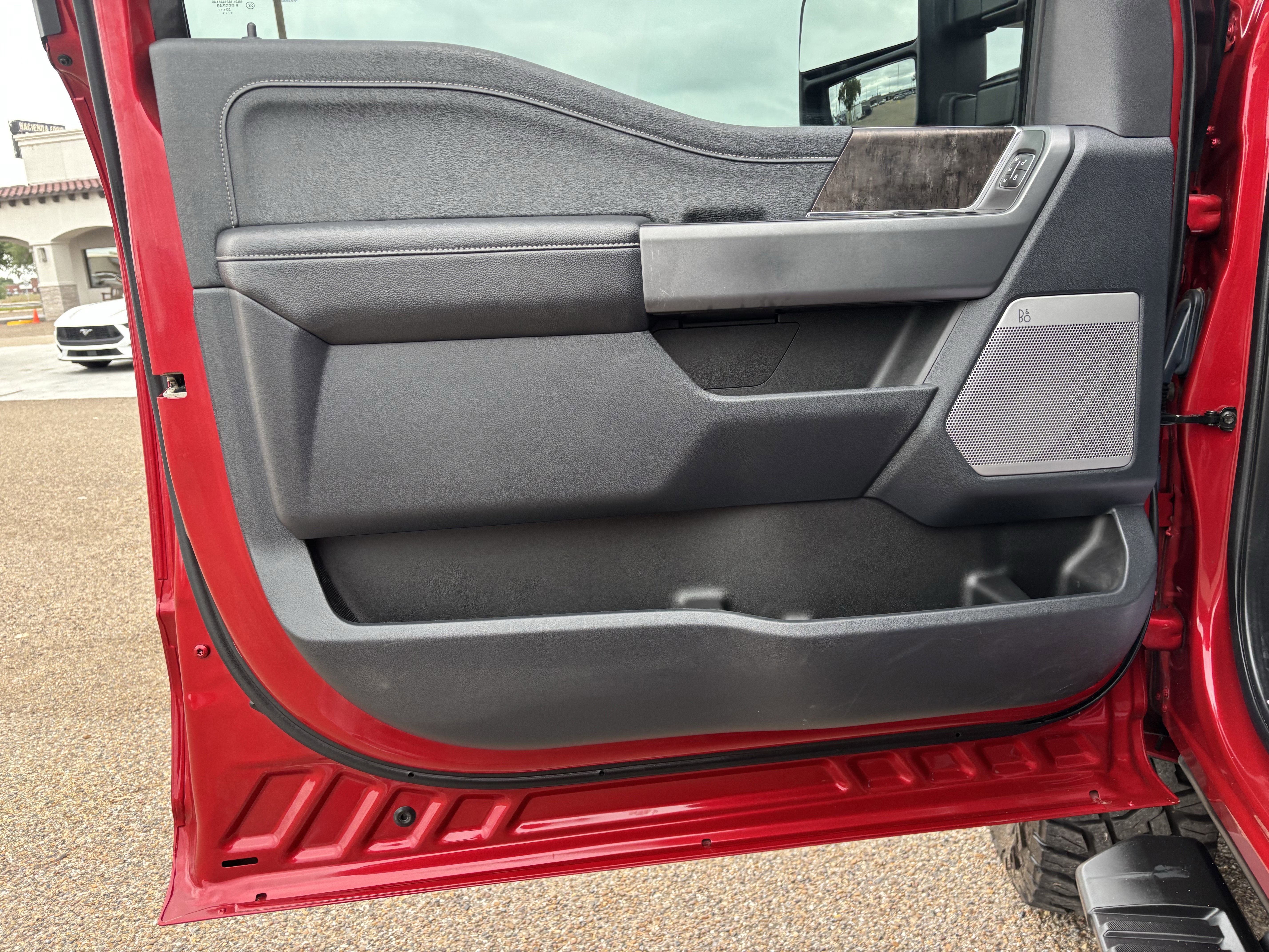 Certified 2023 Ford F250 Lariat w/ Sport Appearance Package AWD/4WD image 10