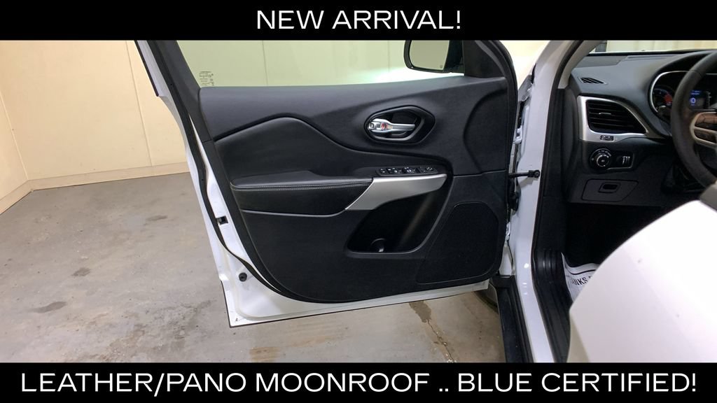 Used 2022 Jeep Cherokee Latitude w/ Sun & Sound Group AWD/4WD image 22