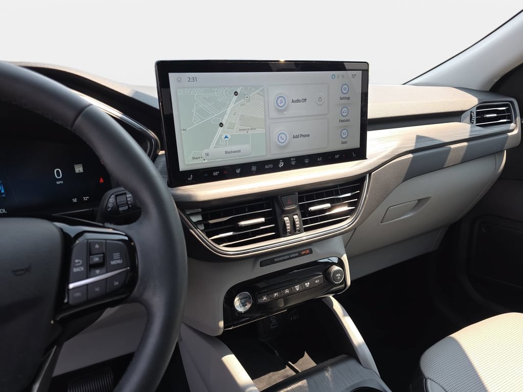 Certified 2023 Ford Escape Platinum AWD/4WD image 18