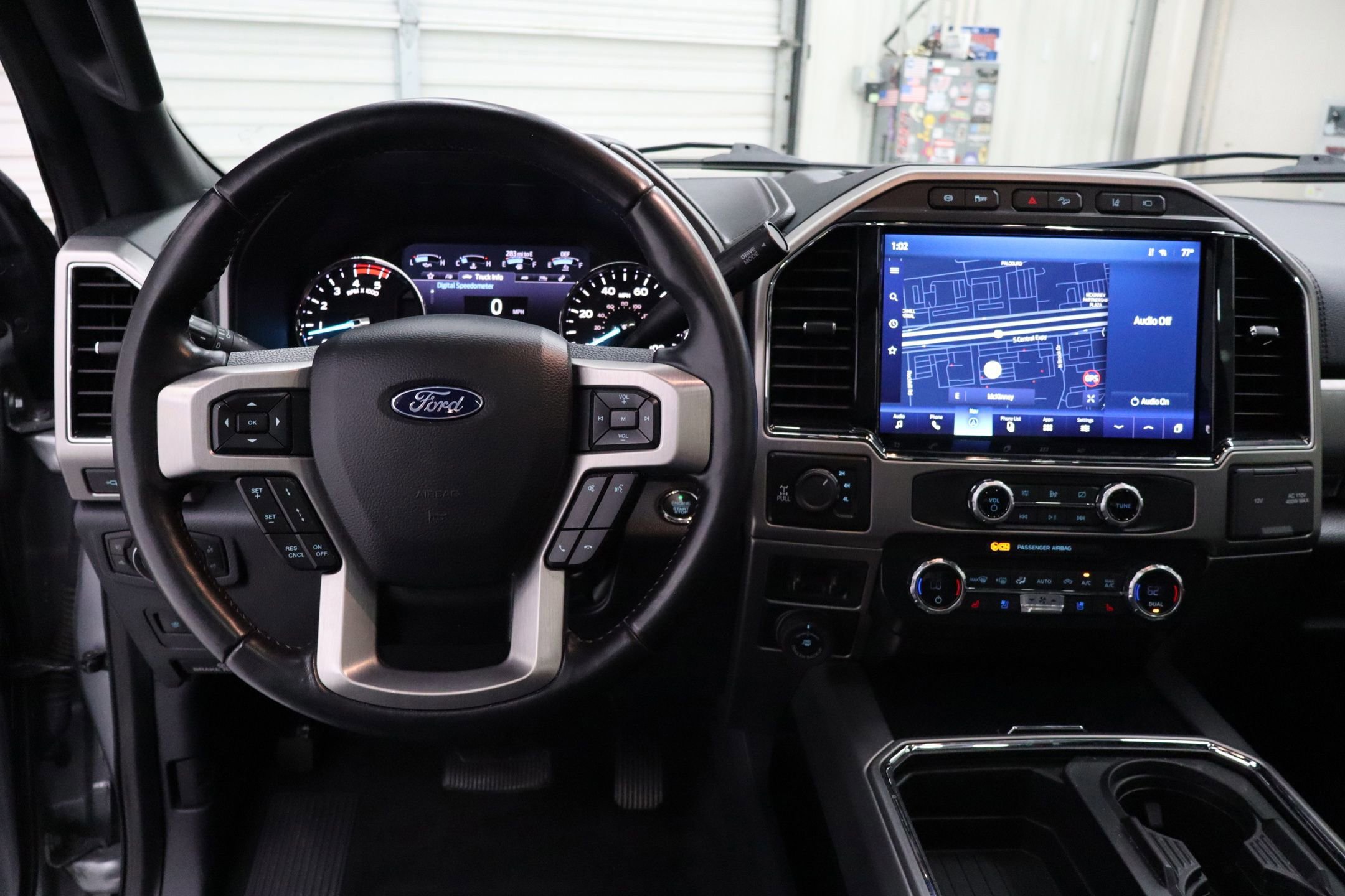 Certified 2022 Ford F250 Platinum w/ FX4 Off-Road Package image 33