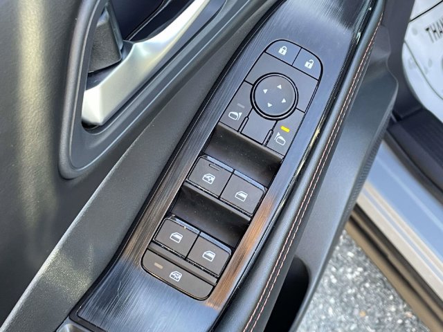 Used 2026 Nissan Rogue SV w/ Rock Creek Premium Package AWD/4WD image 16