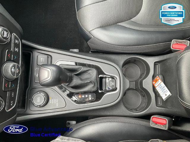 Used 2022 Jeep Cherokee Limited w/ Mopar Interior Package image 11