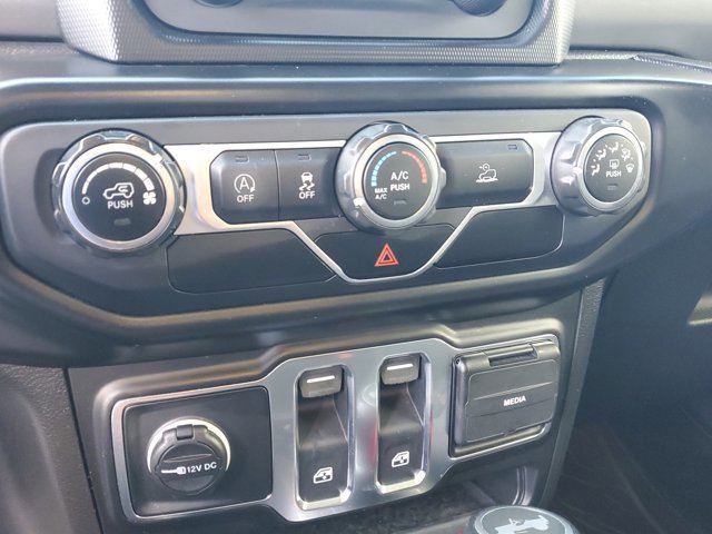 Used 2021 Jeep Wrangler Willys image 19