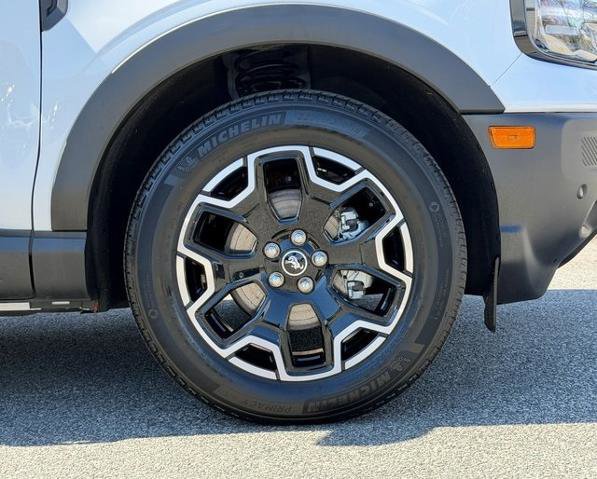 Certified 2025 Ford Bronco Sport Outer Banks w/ Outer Banks Tech Package+ image 14