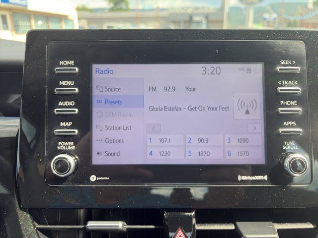 Used 2022 Toyota Camry LE AWD/4WD image 31