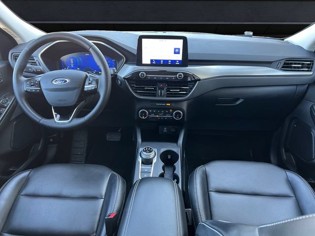Certified 2022 Ford Escape Titanium AWD/4WD image 10