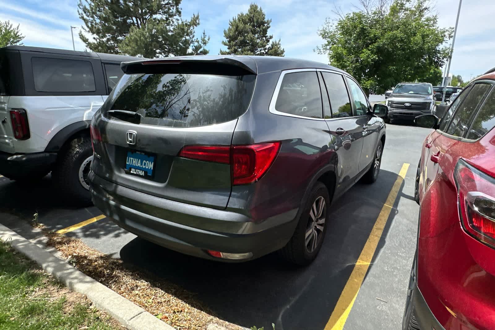 Used 2017 Honda Pilot EX-L image 4