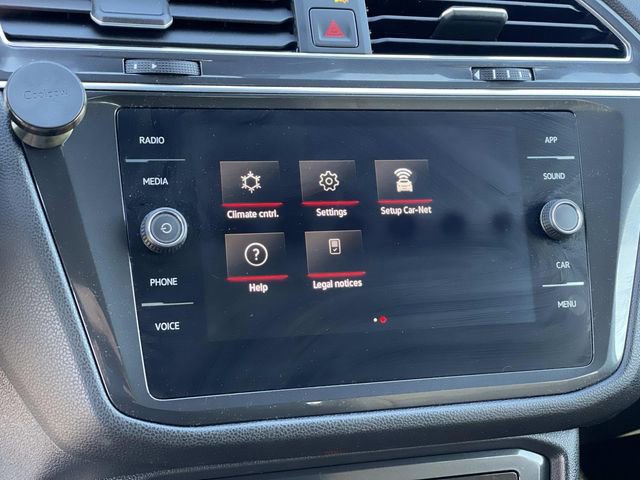 Used 2023 Volkswagen Tiguan SE R-Line image 11