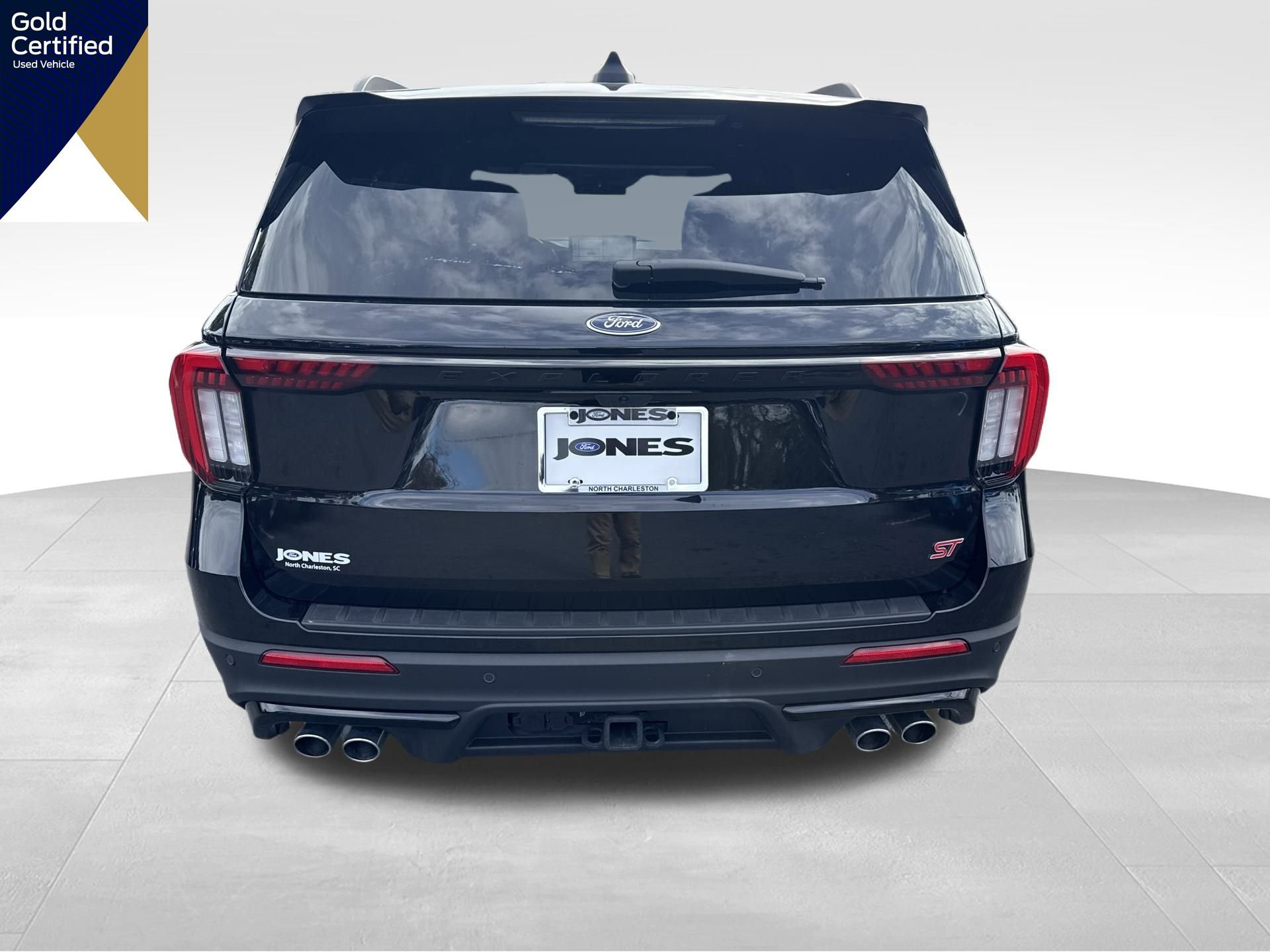 Certified 2025 Ford Explorer ST image 8