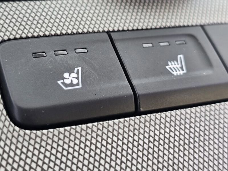 Used 2020 Hyundai Palisade Limited FWD image 16