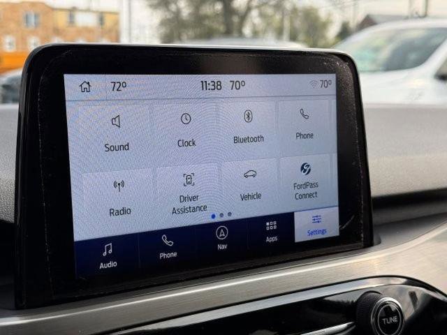 Certified 2022 Ford Escape Titanium w/ Class II Trailer Tow Package image 31