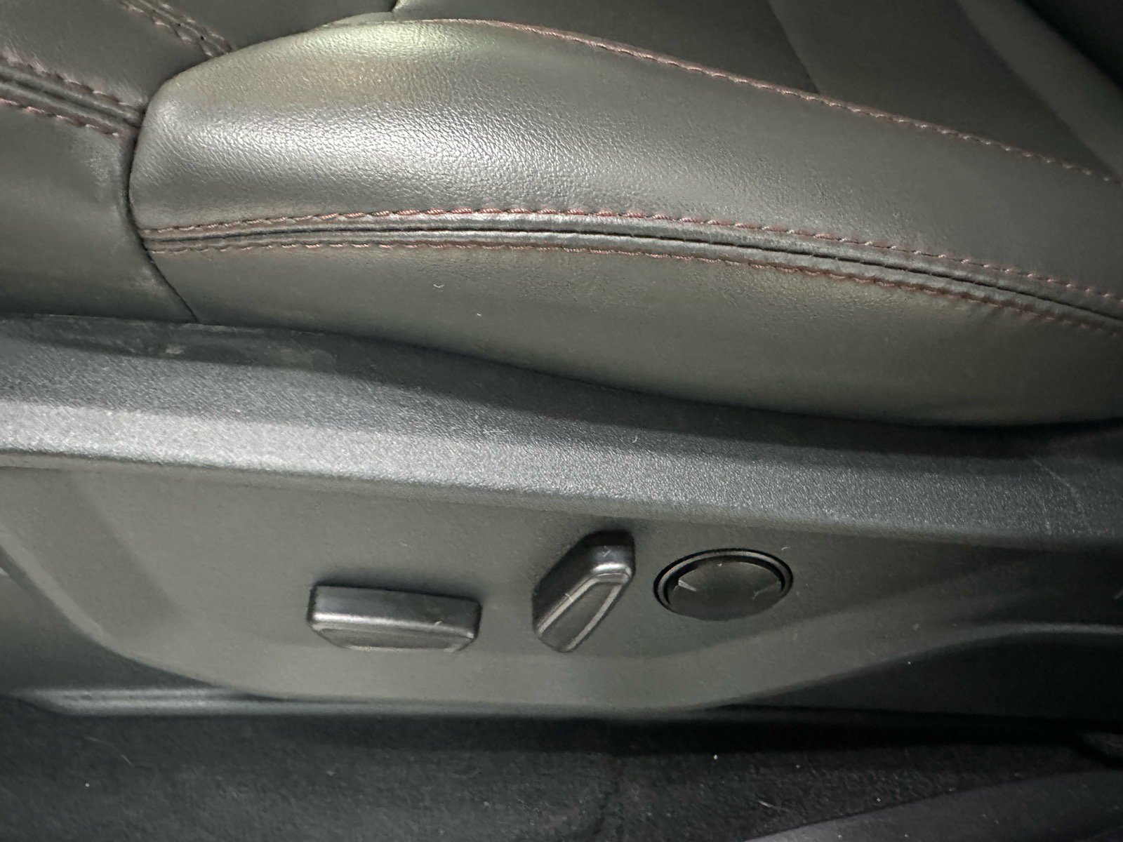 Certified 2025 Ford Expedition Active RWD image 36