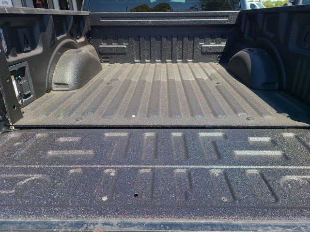 Certified 2021 Ford F150 XLT w/ Equipment Group 302A High image 12