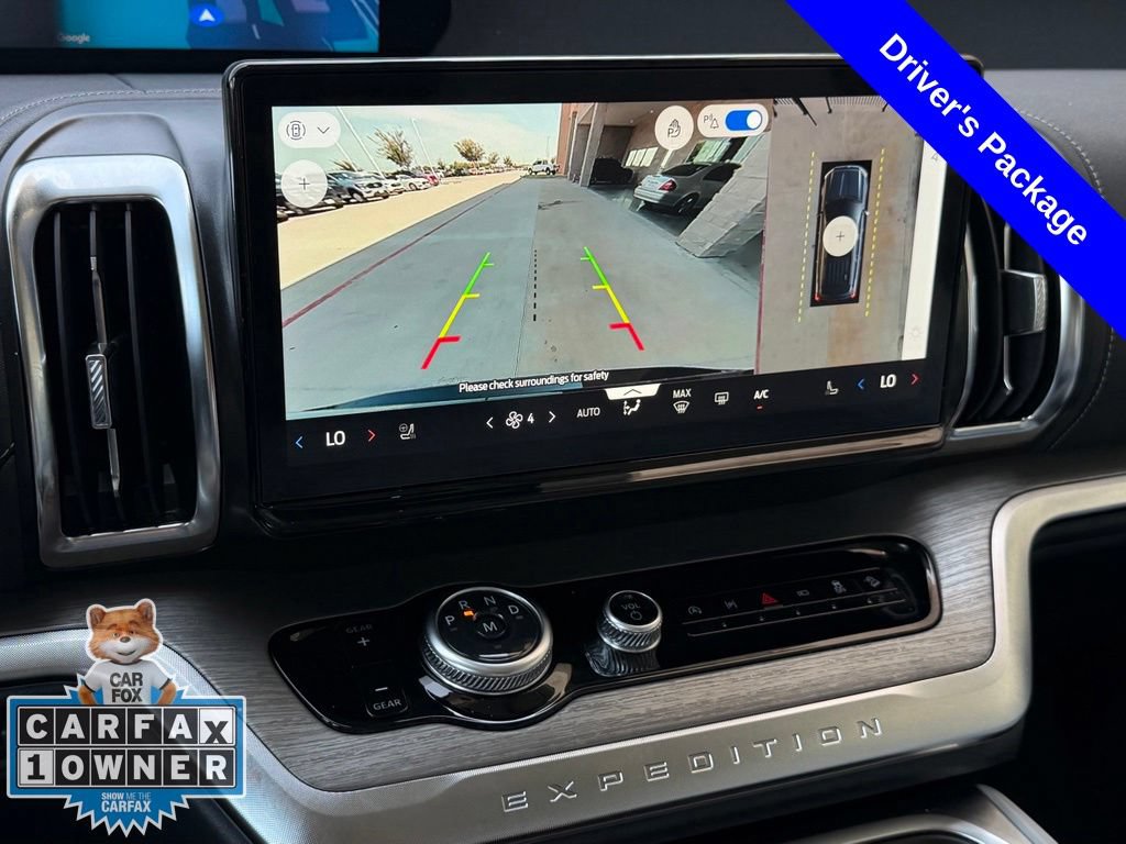Certified 2025 Ford Expedition Platinum w/ Driver's Package AWD/4WD image 8