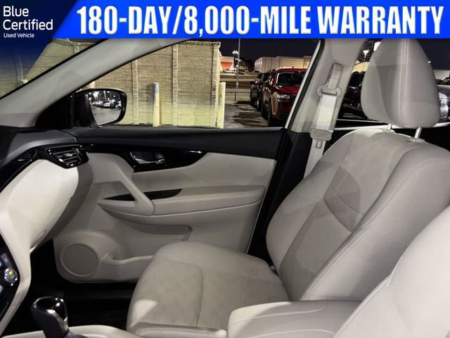 Used 2018 Nissan Rogue Sport SV image 14