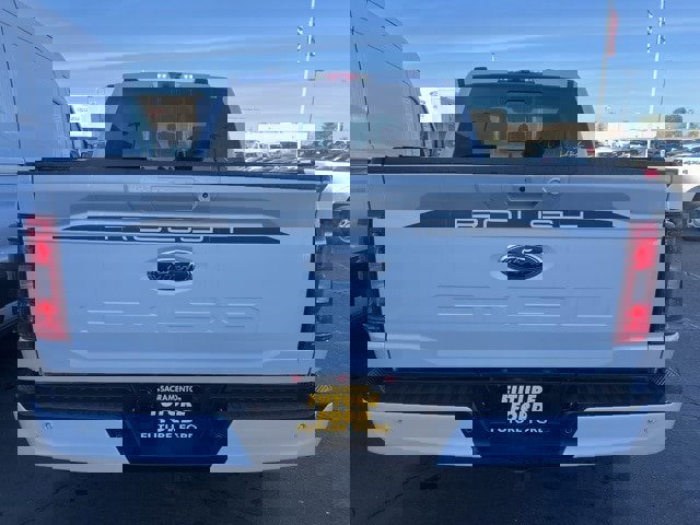 Certified 2022 Ford F150 XLT w/ Equipment Group 302A High image 11