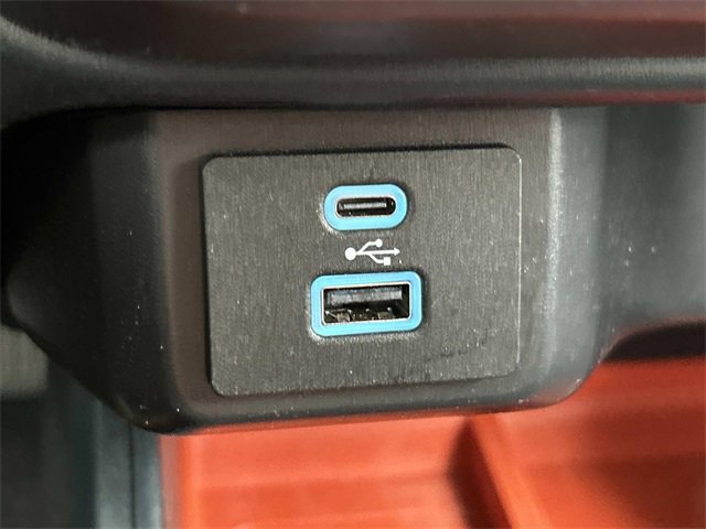 Certified 2024 Ford Maverick XLT w/ XLT Luxury Package image 33