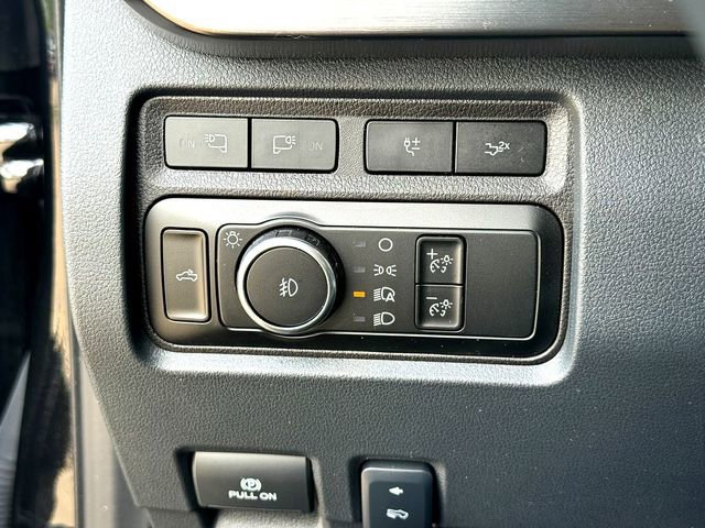 Certified 2024 Ford F250 Lariat w/ Lariat Ultimate Package image 14