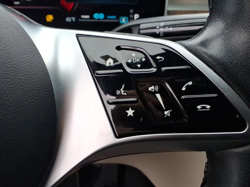 Used 2022 Mercedes-Benz C 300 4MATIC Sedan image 21