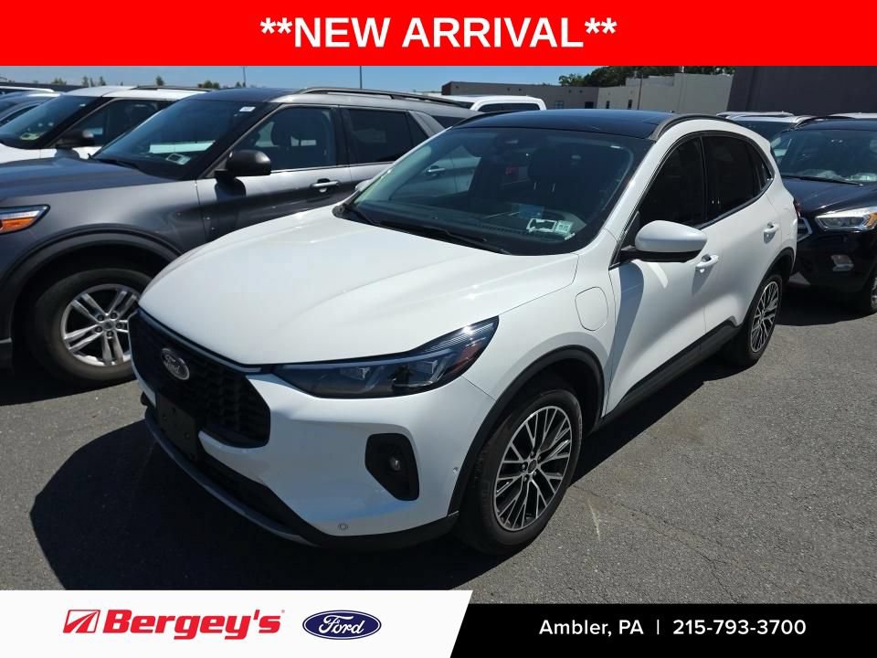 Certified 2023 Ford Escape SE w/ PHEV Premium Package FWD video 1