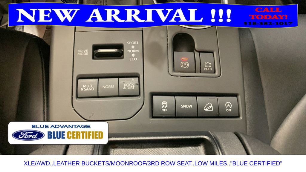 Used 2020 Toyota Highlander XLE image 45