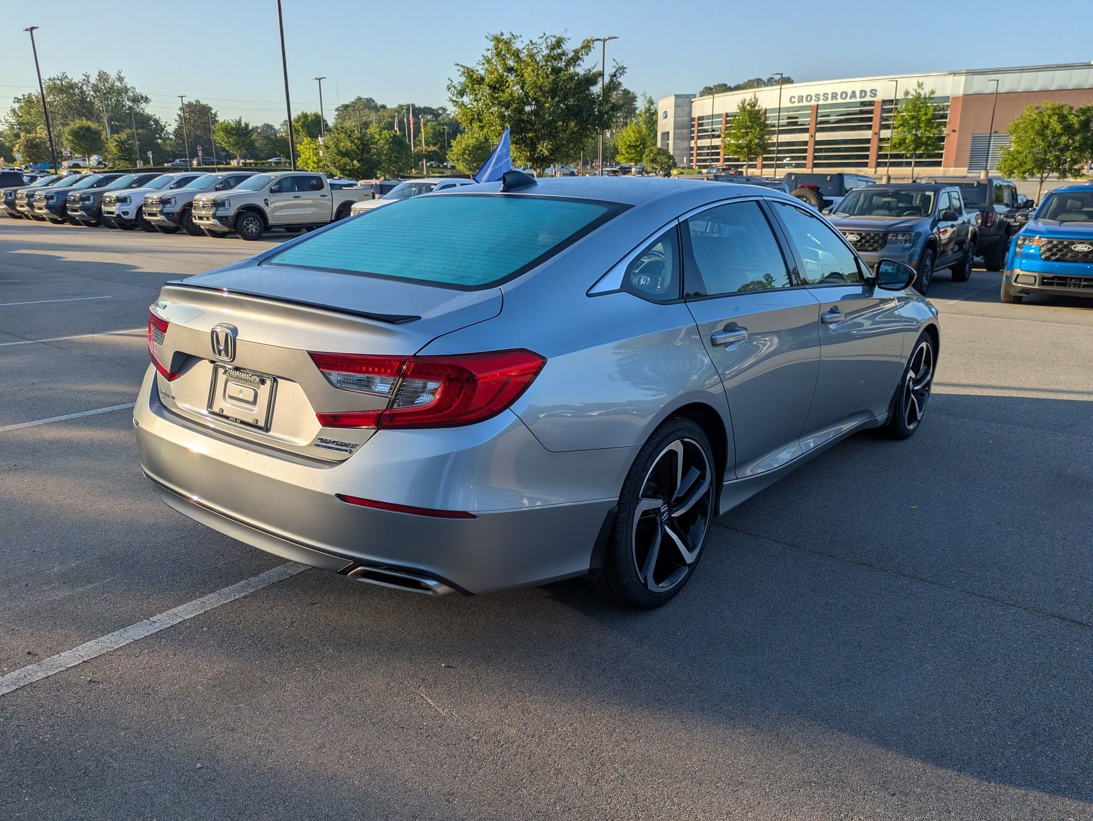 Used 2021 Honda Accord Sport Special Edition image 4