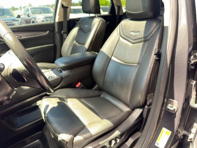 Used 2019 Cadillac XT5 Premium Luxury w/ Driver Assist Package AWD/4WD image 19