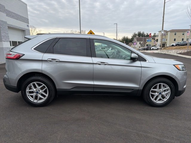 Certified 2022 Ford Edge SEL w/ Convenience Package image 3