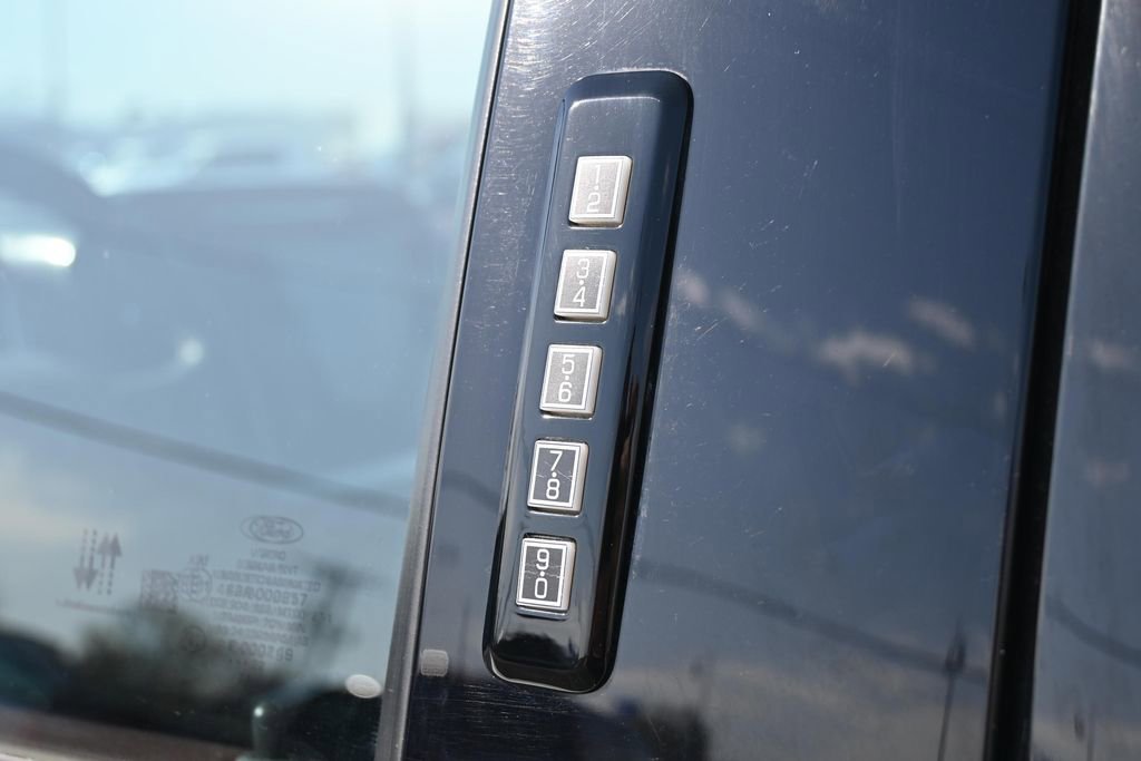Certified 2022 Ford F150 Lariat w/ Equipment Group 502A High AWD/4WD image 18