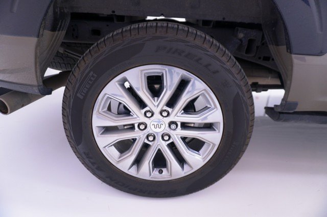 Certified 2025 Ford F150 King Ranch w/ FX4 Off-Road Package AWD/4WD image 5