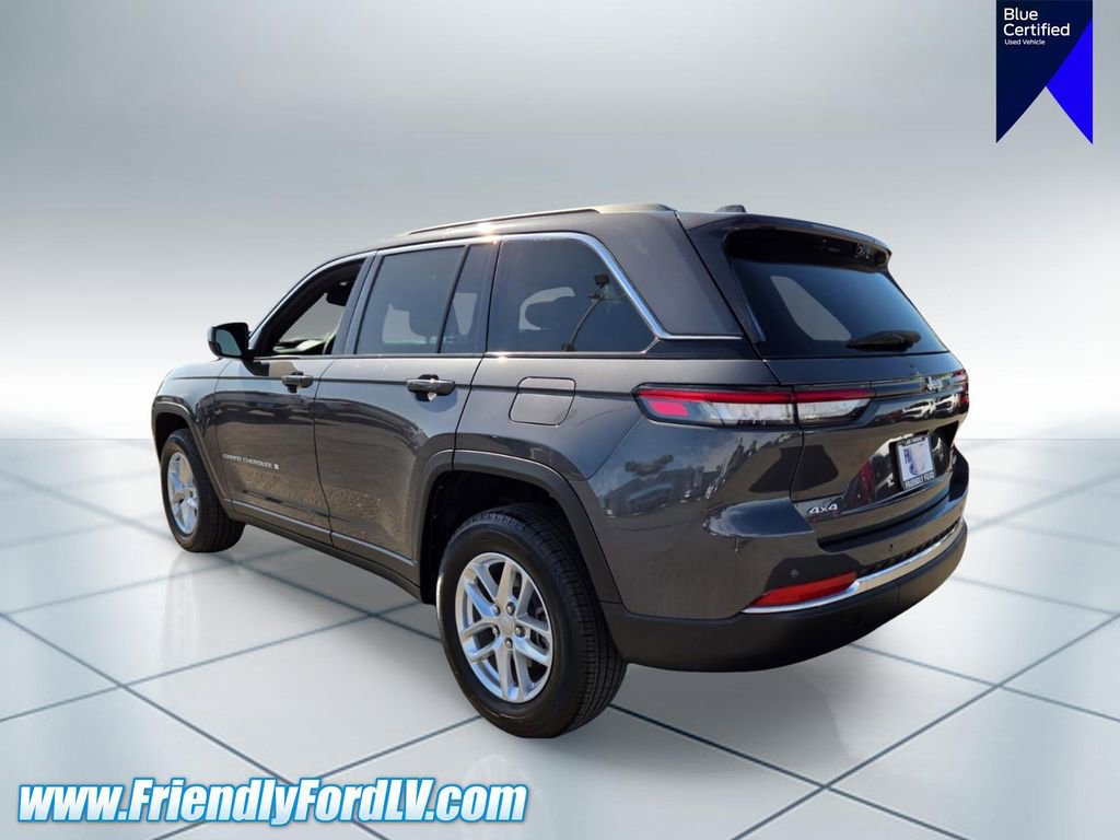Used 2025 Jeep Grand Cherokee Laredo X AWD/4WD image 5