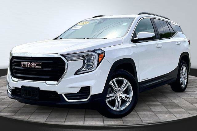 Used 2023 GMC Terrain SLE w/ Driver Convenience Package AWD/4WD image 12